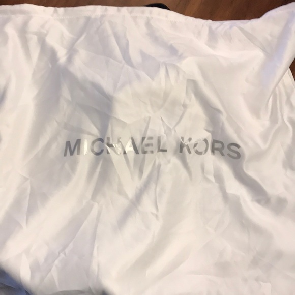 Michael Kors Uptown Astor Handbag - Picture 10 of 10